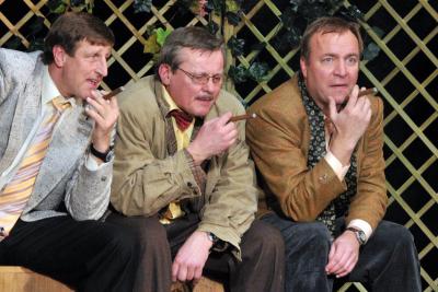 Divadeln� agentura Harlek�n - P��buzn� si nevyb�r�me