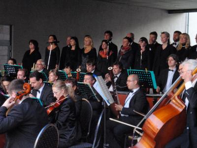 PRODAN� NEV�STA OC FORUM