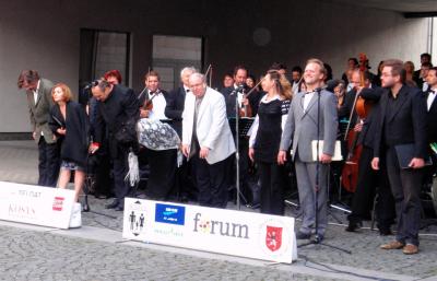 PRODAN� NEV�STA OC FORUM